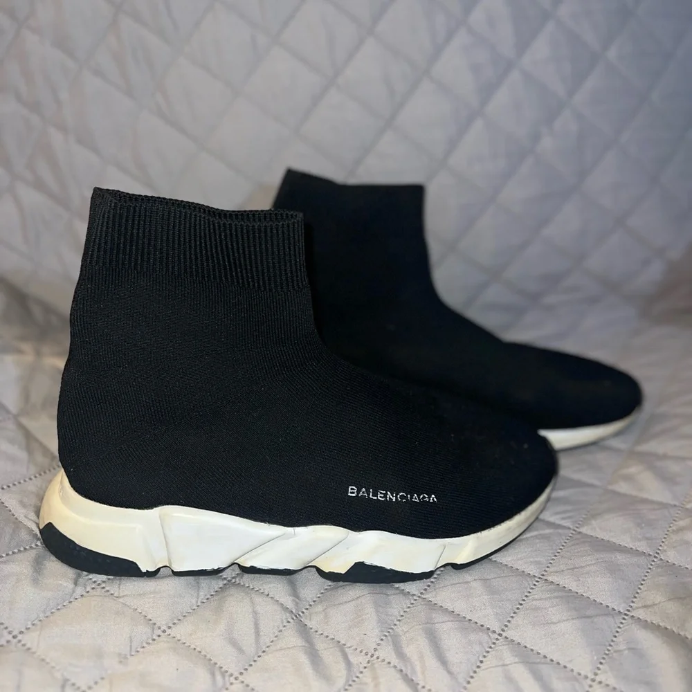 Balenciaga Men’s 10 Black - Picture 2 of 11